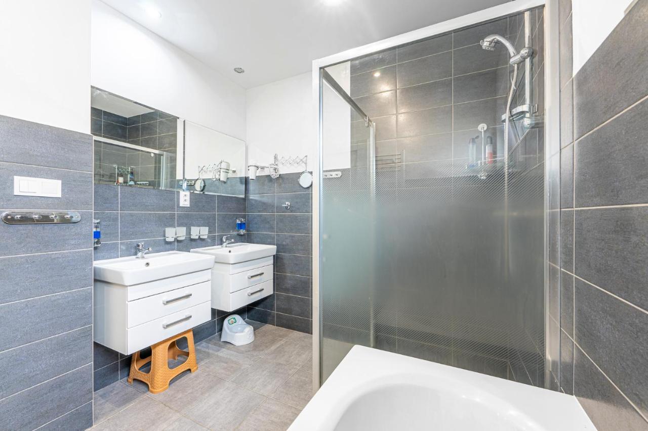 Wellness Villa Klinovec Views Loučná pod Klínovcem Exteriör bild